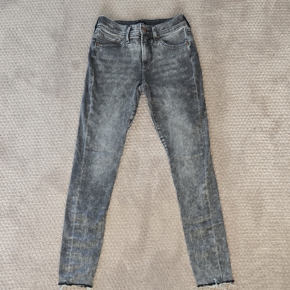 Express Women's Charcoal Skinny Jeans